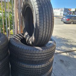 245/70/17 Michelin (4 GOOD USED TIRES)
