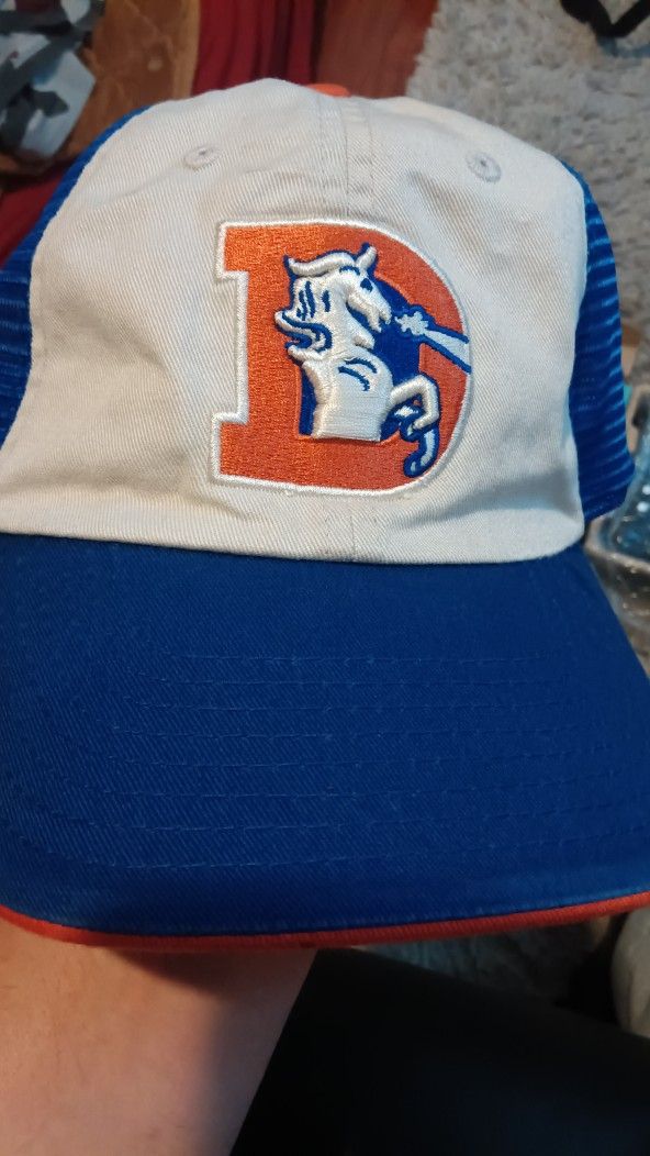 Broncos (Vintage) Hat