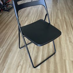 IKEA chair NISSE