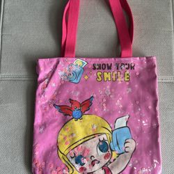 Molly vinyl tote