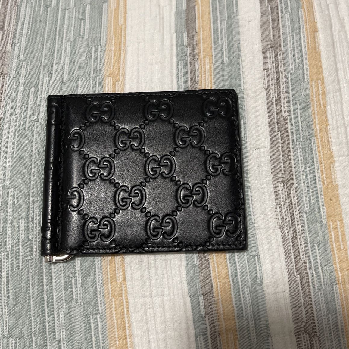 Louis Vuitton mens wallet with money clip for Sale in San Jose, CA - OfferUp