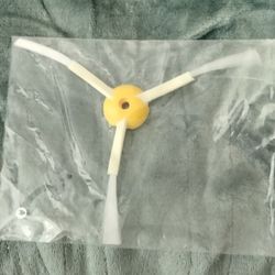 Compatible 3 Armed Side Brush for iRobot Roomba 