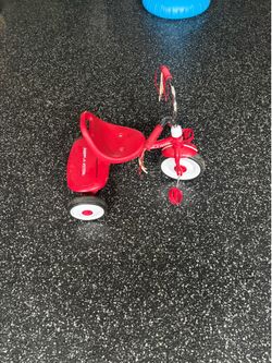 toddler tricycle
