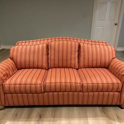 Ethan Allen - Sofa