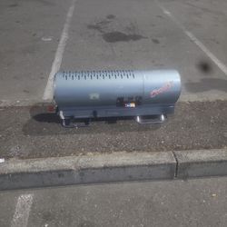 Altman Satellite-1 575W HMI Follow Spot with Magnetic Ballast

 USED