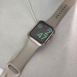 Apple Watch SE 2nd Gen