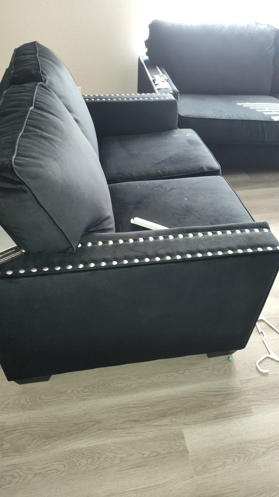 New Sofa & Love Seat