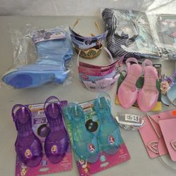 Selling Christmas gifts for baby's, kids, and Adults  From $3 And Up
