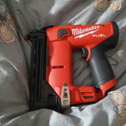 Milwalkie Compact Cordless Nail Gun 