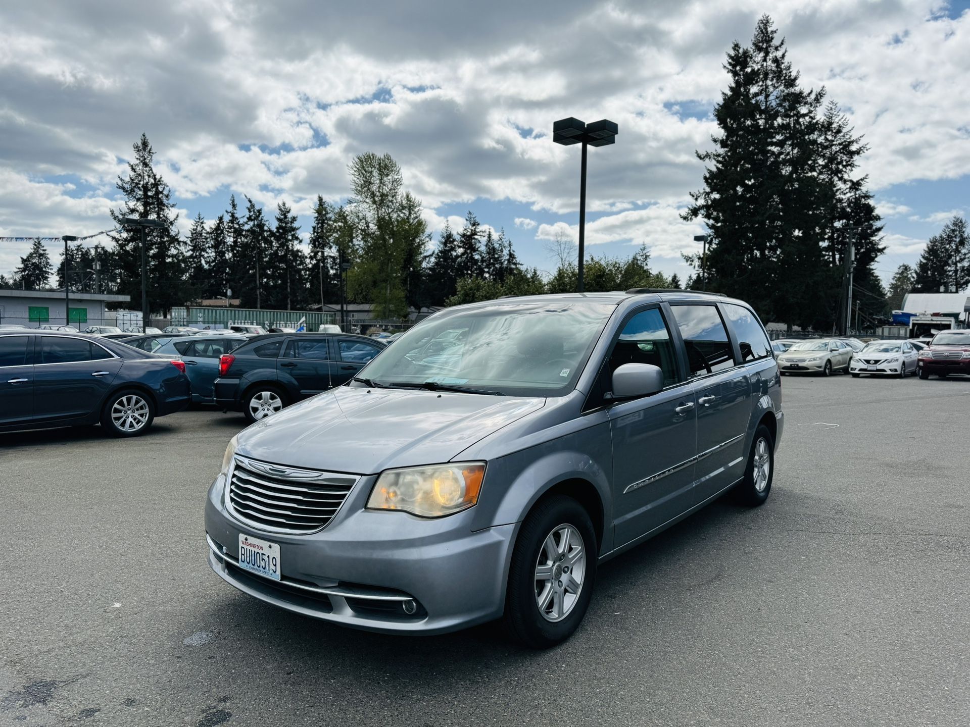 2013 CHRYSLER TOWN AND COUNTRY TOURING
