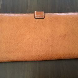 Dooney &Bourke Large Leather Wallet 