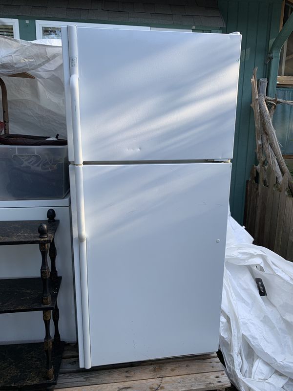 Maytag plus refrigerator /freezer for Sale in BETHEL, WA OfferUp