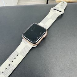Apple Watch Series 4 40mm LTE 