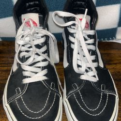 Black High Top  Vans 