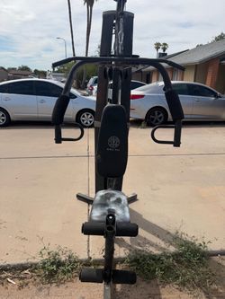 Gold gym lat pull down/pec fly with seat