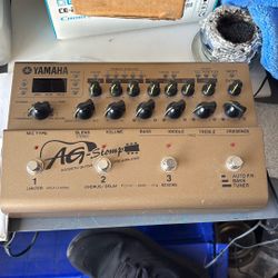 Yamaha AG stomp 