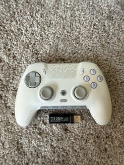 SCUF Envision Pro Wireless PC Controller - White + Dongle
