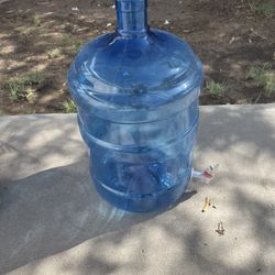 Good Condition Water Jug Mpu