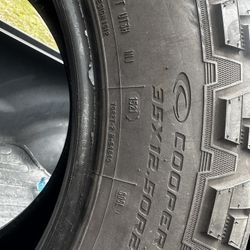 35x12.5x20  35s Toyo Open County. 