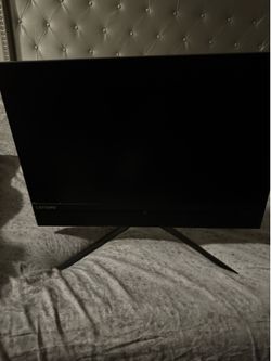 Lenovo All-in-One Computer w/ Stand – Good Condition