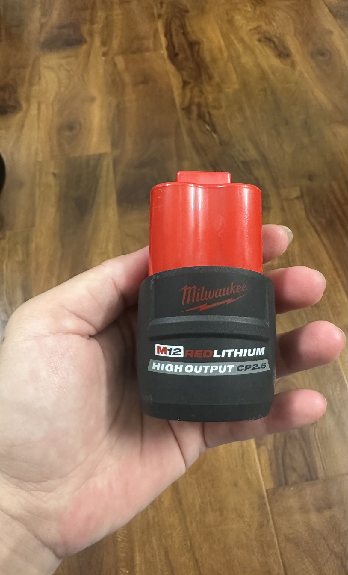 Milwaukee M12 Red Lithium High Output CP 2.5AH Battery