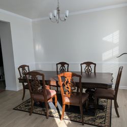 Dining Table With Chairs And Free Chandelier 