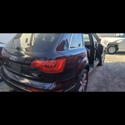 Parting Out 2010-2015 Audi Q7