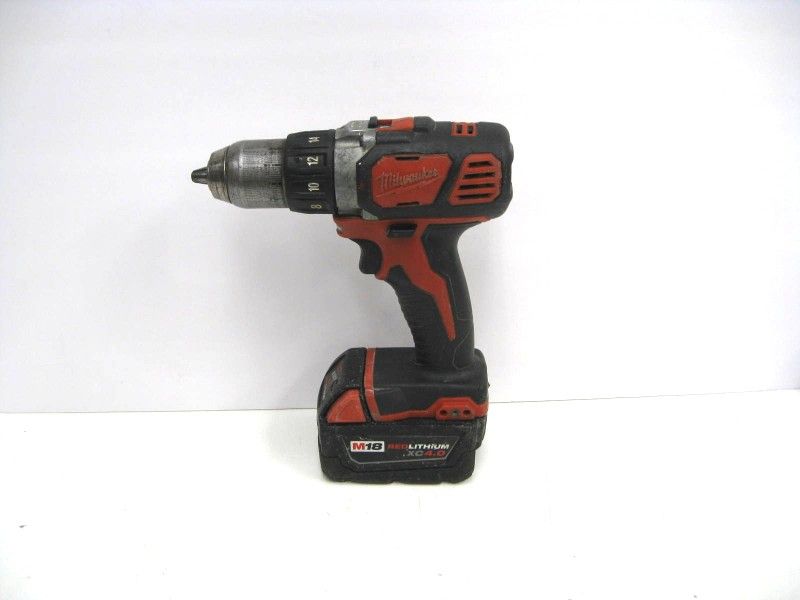 Milwaukee M18 2606-20 Compact Drill Driver