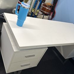 Office Furniture Chairs , Desk filling Cabinets Etc