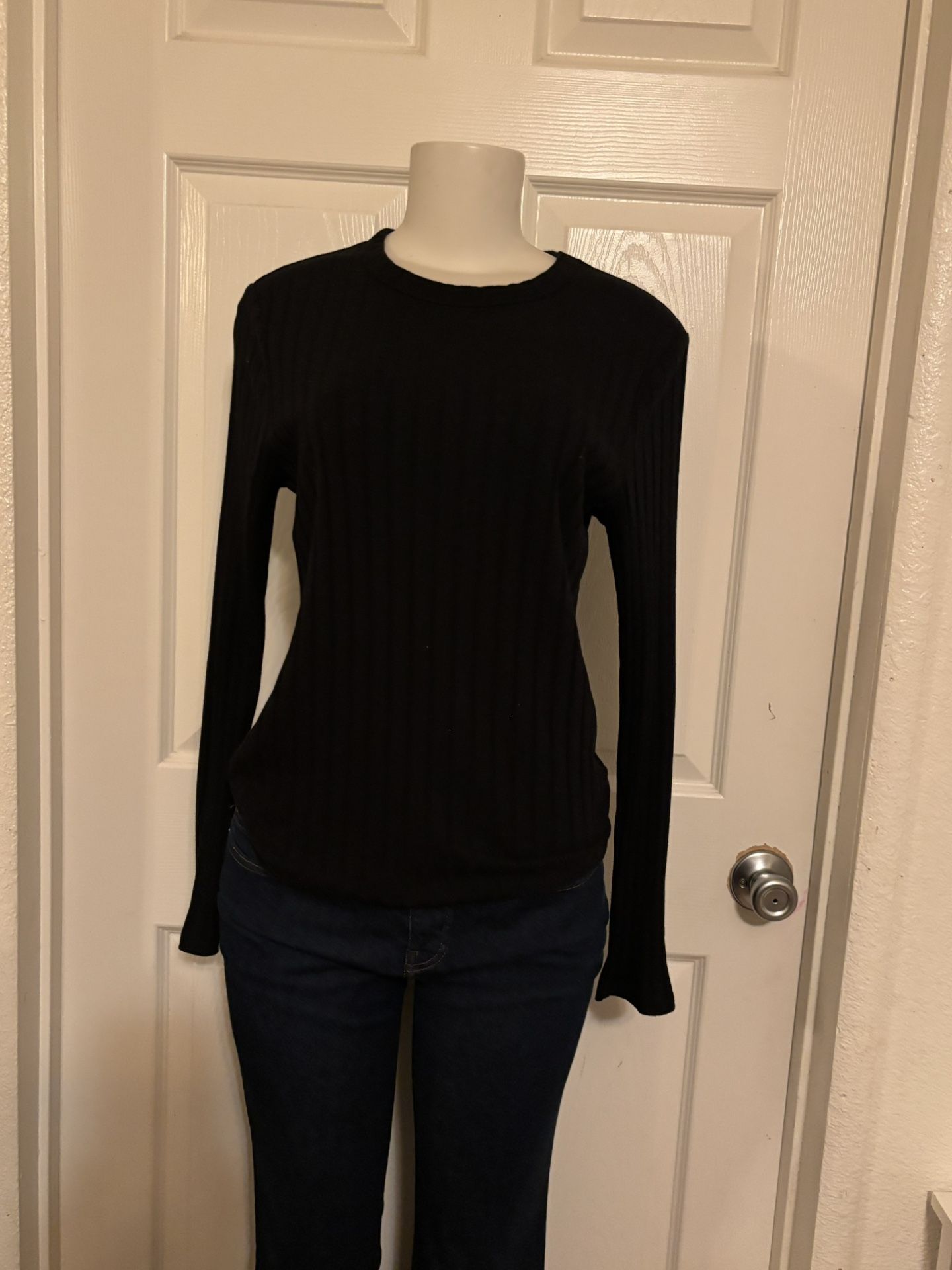 Women’s medium  Top 