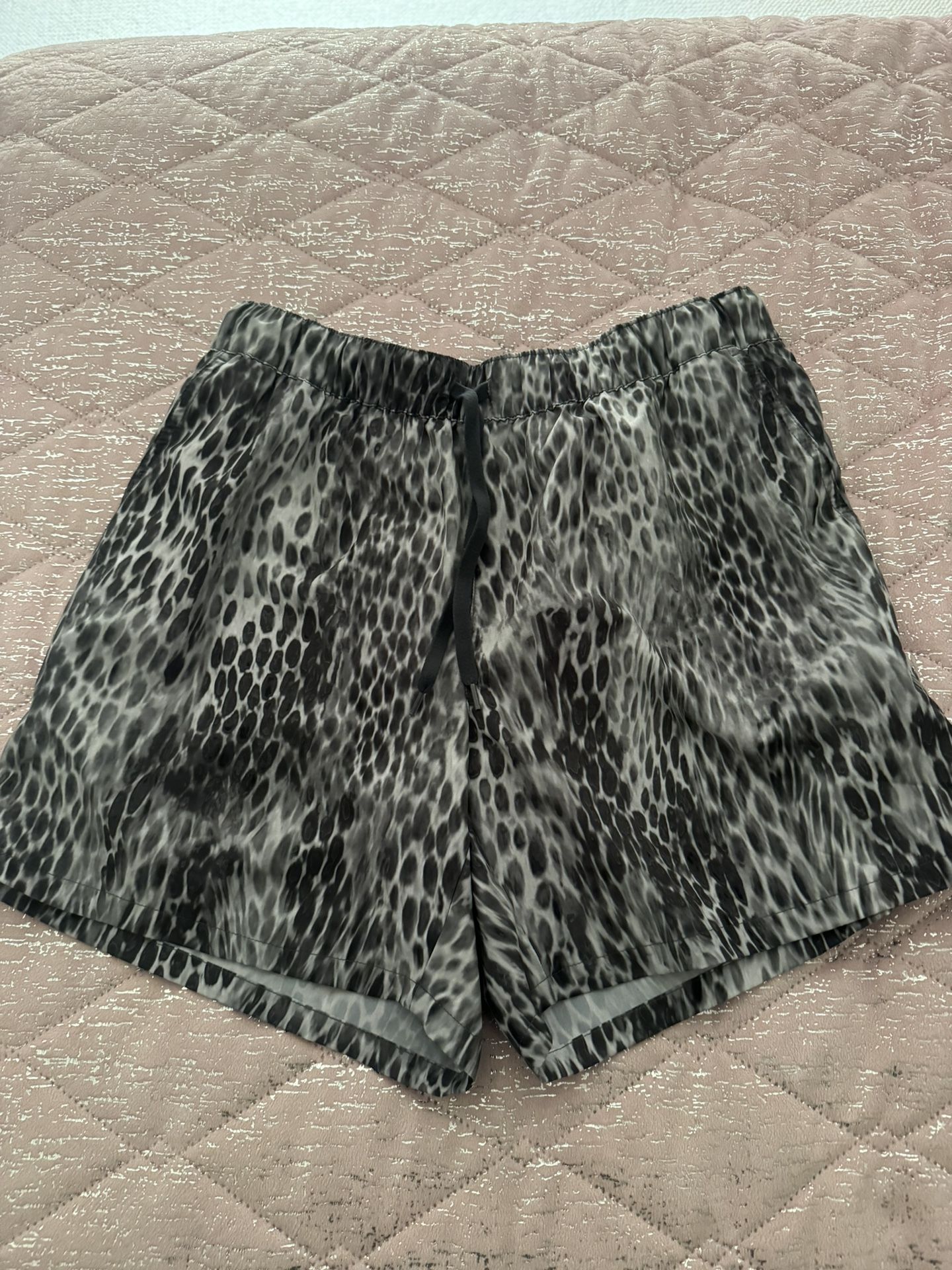 Womens Reel Legends Performance Outfitters Small Fishing Outdoors Shorts