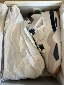 Air Jordan 4 Retro SB