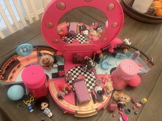 LOL SURPRISE HAIR BEAUTY SALON PLAY SET MINI DOLL CARRYING CASE LIT MIRROR READ