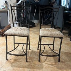 Bar Stools 