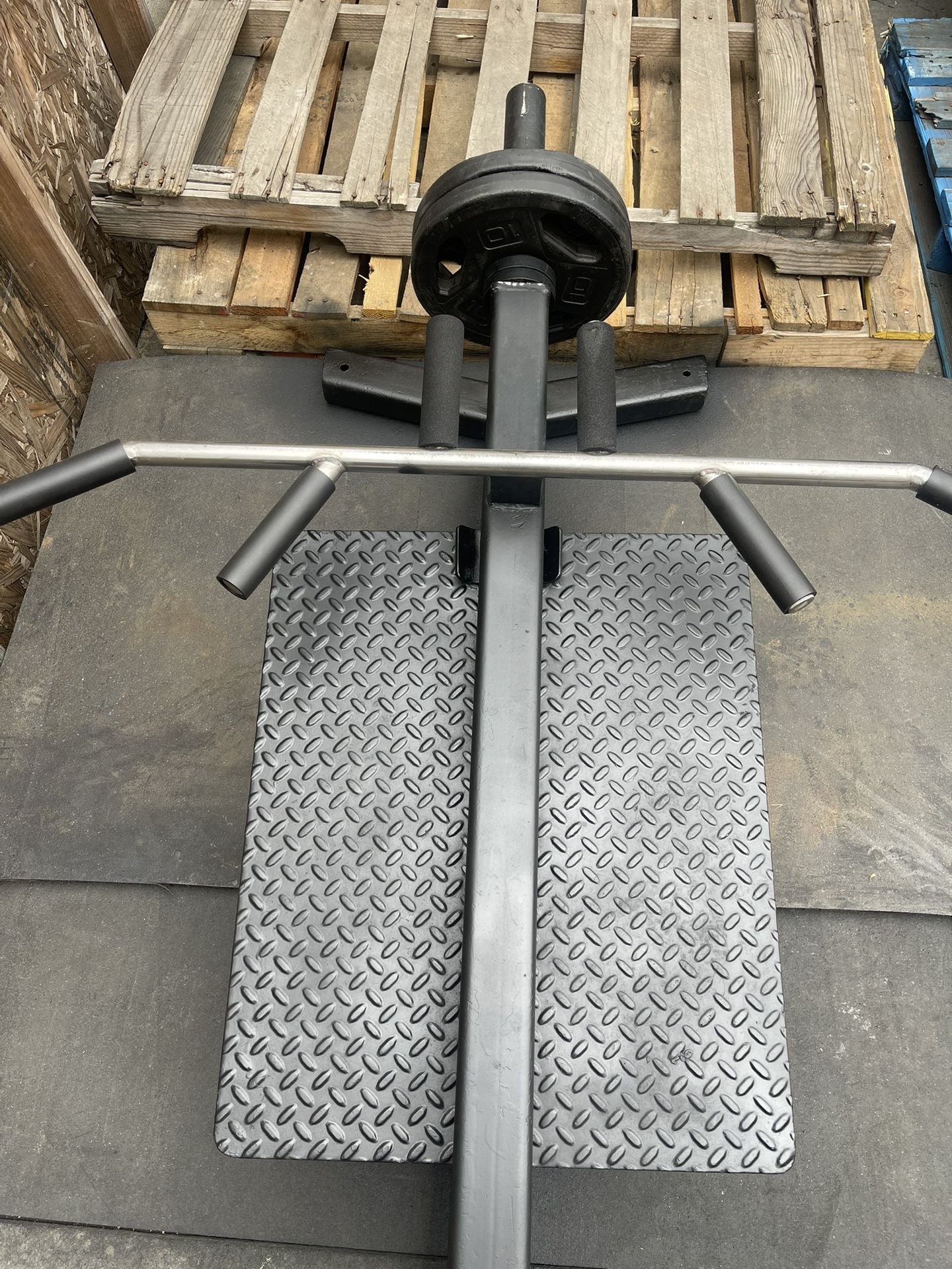 T BAR ROW MACHINE