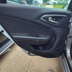 2015 Chrysler 200 Driver Rear Door Panel
