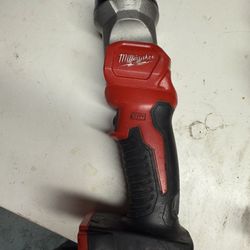Milwaukee M18 18-Volt Lithium-lon Cordless 100 Lumens LED Flashlight (Tool-Only)