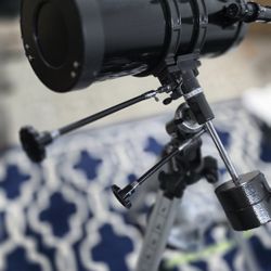 POWERSEEKER 127 EQ telescope 