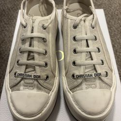 Dior Walk’N’DIOR