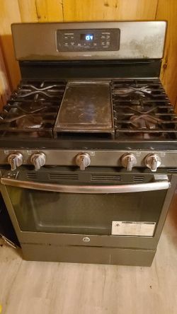 GE Stove
