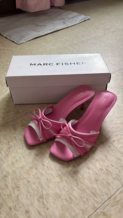 pink kitten heels