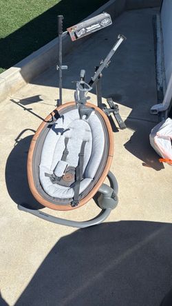 Baby swing