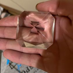 Glass diamond