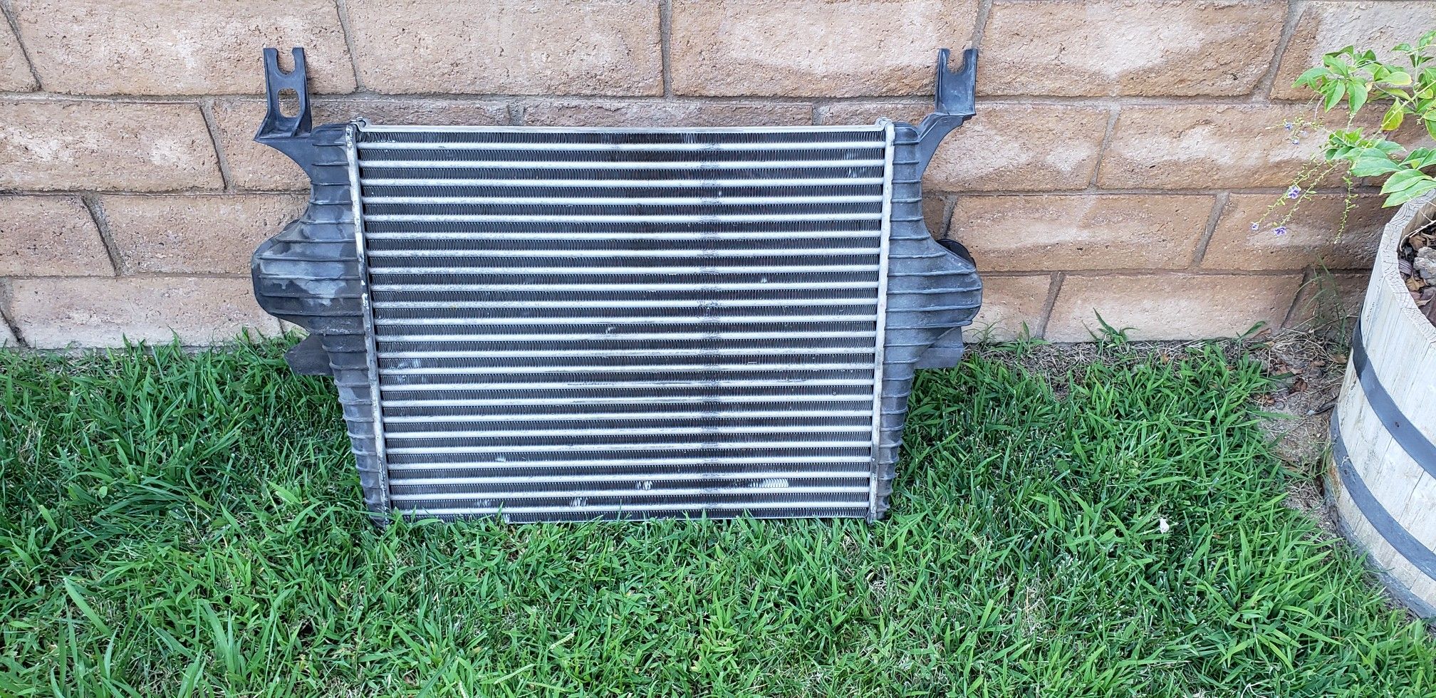 Intercooler for 6.0 powerstroke
