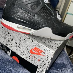 Jordan 4 Bred