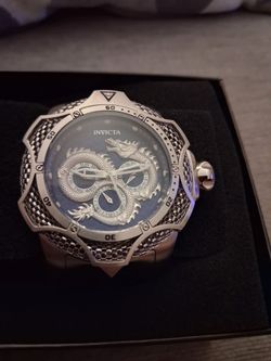 Invicta 53 mm Venom watch