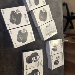 AI Translation Earbuds Real Time, 144 Language Translator Earbuds for iOS and Android 3-in-1 Translation Headphones Translating Device for Learning Bu