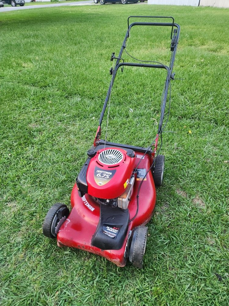 Craftsman 21" Self-propelled Lawn Mower 