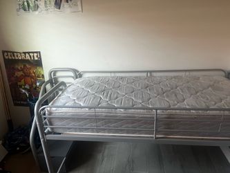 bunk bed