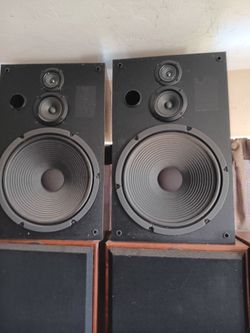 Pioneer Speakers